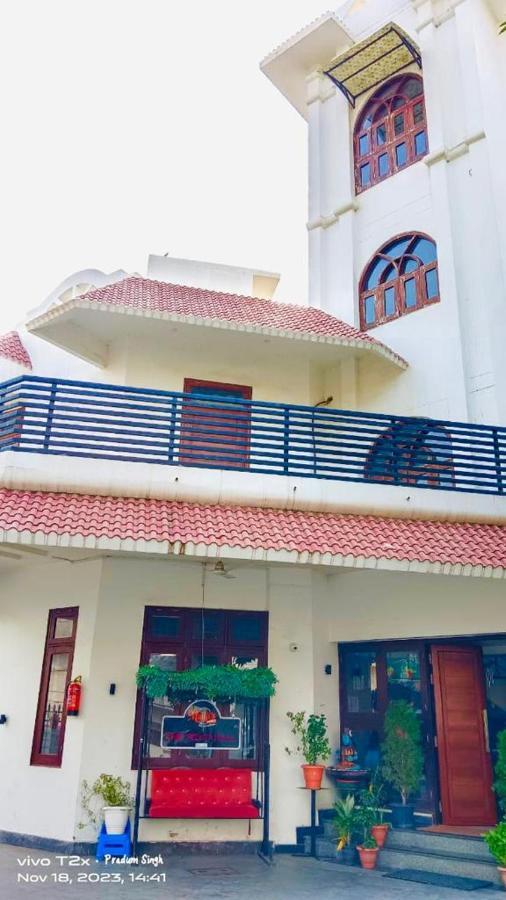 Mauji'S Villa Hotel & Guest House Allāhābād Junction Exteriér fotografie